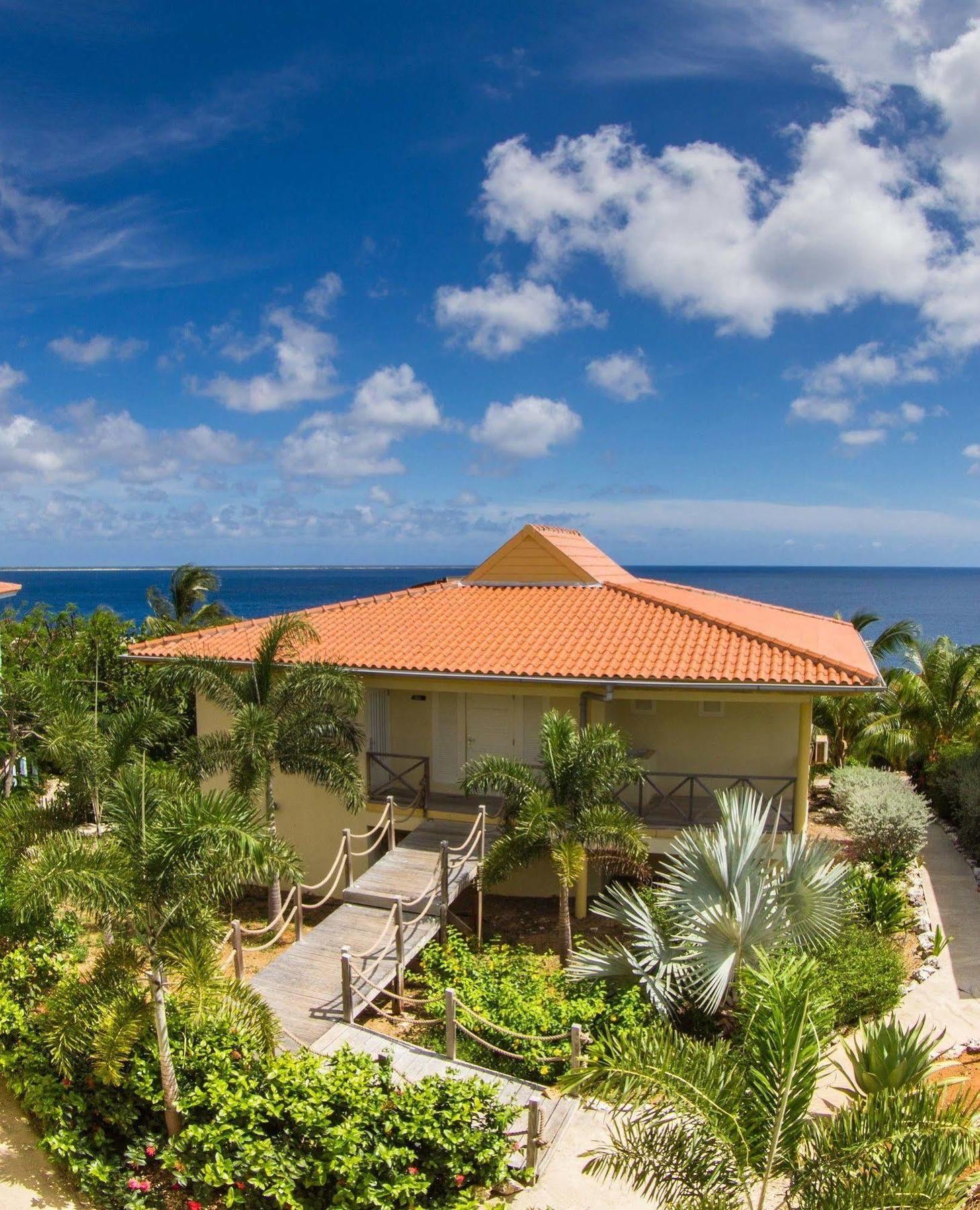 Caribbean Club Bonaireアパートホテル エクステリア 写真